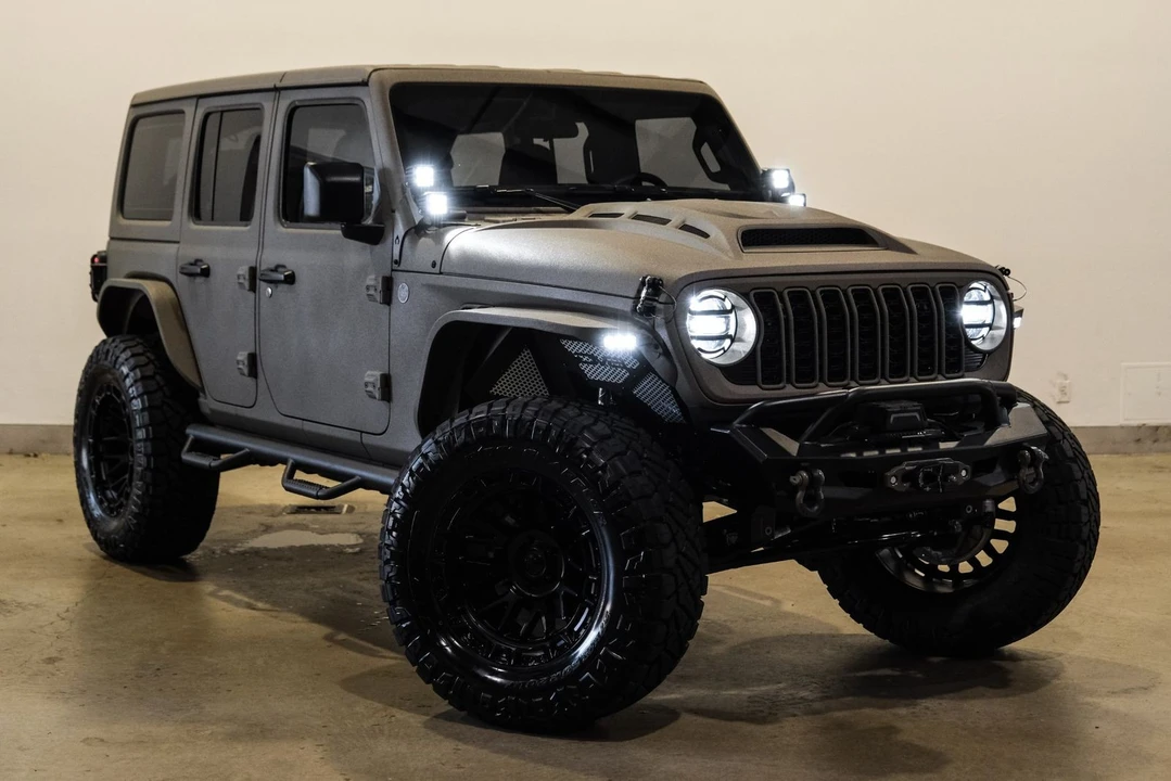 2026 Jeep JL Wrangler - Image 6 of 12