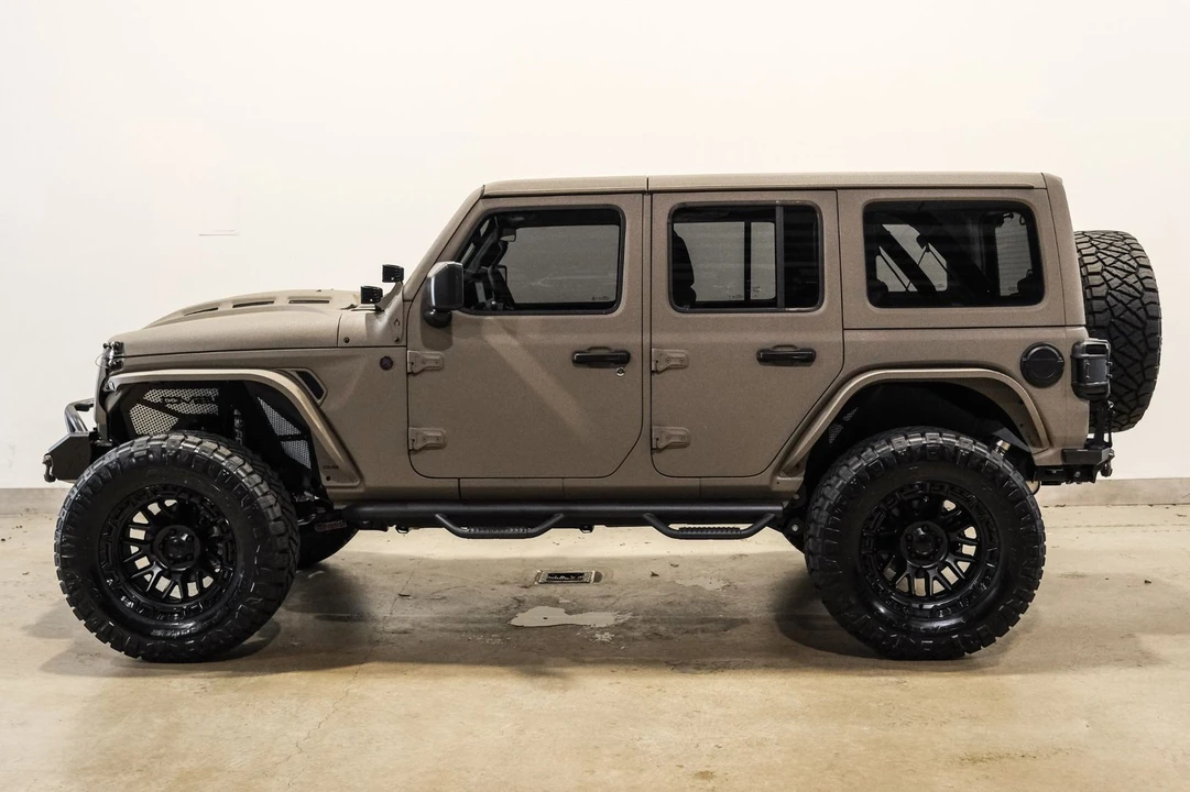 2026 Jeep JL Wrangler - Image 8 of 12
