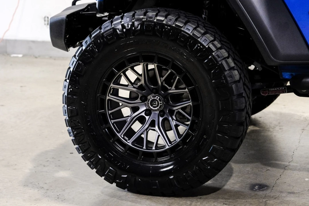2026 Jeep JL Wrangler - Image 10 of 12