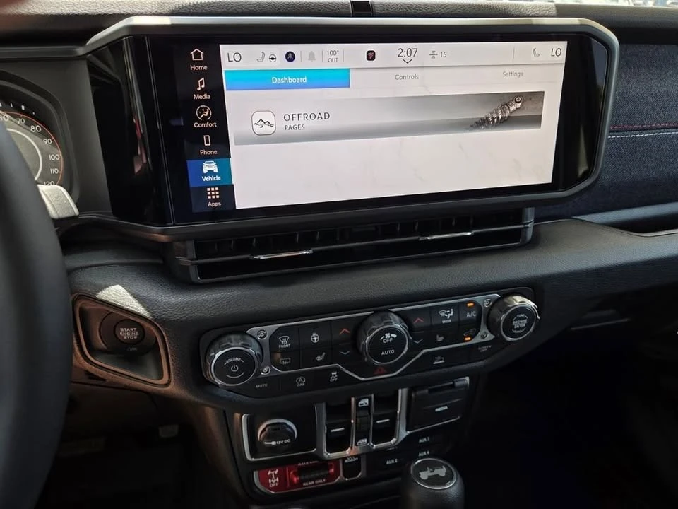 2026 Jeep JL Wrangler - Image 11 of 15
