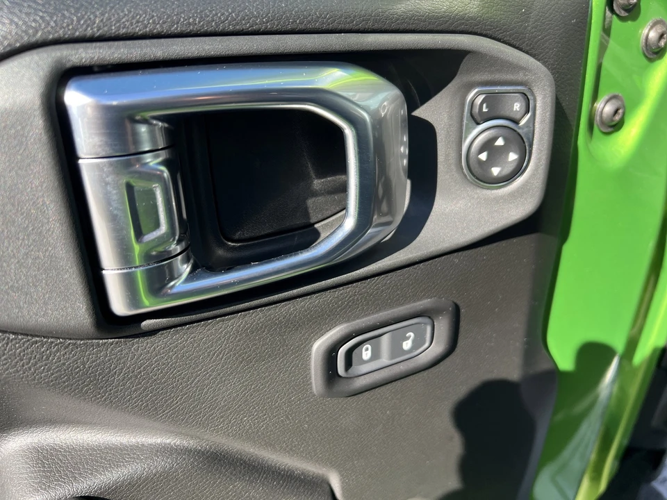 2026 Jeep JL Wrangler - Image 13 of 22