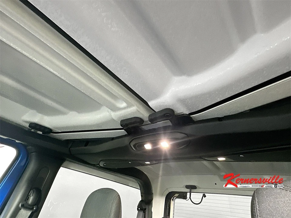 2026 Jeep JL Wrangler - Image 14 of 21
