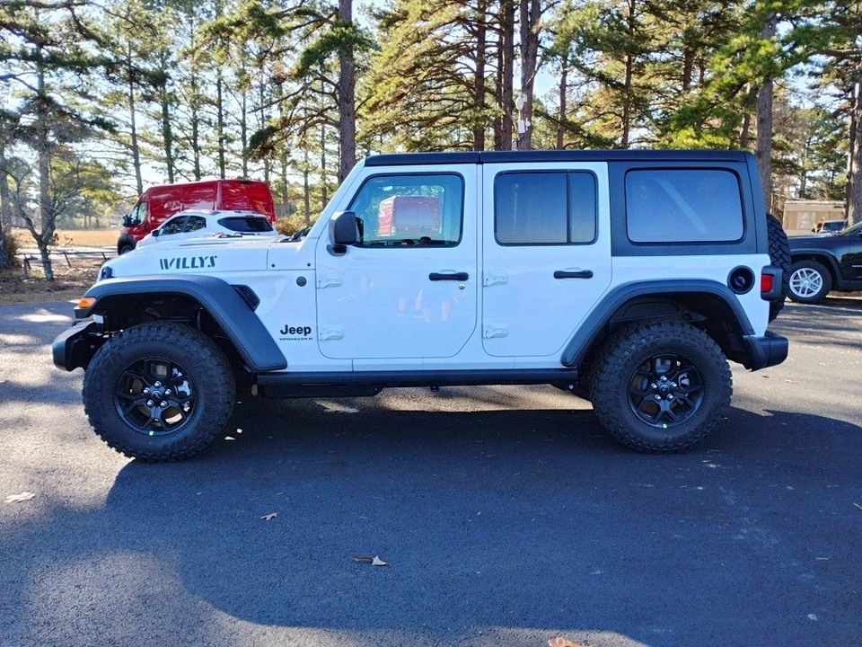 2026 Jeep JL Wrangler - Image 8 of 12