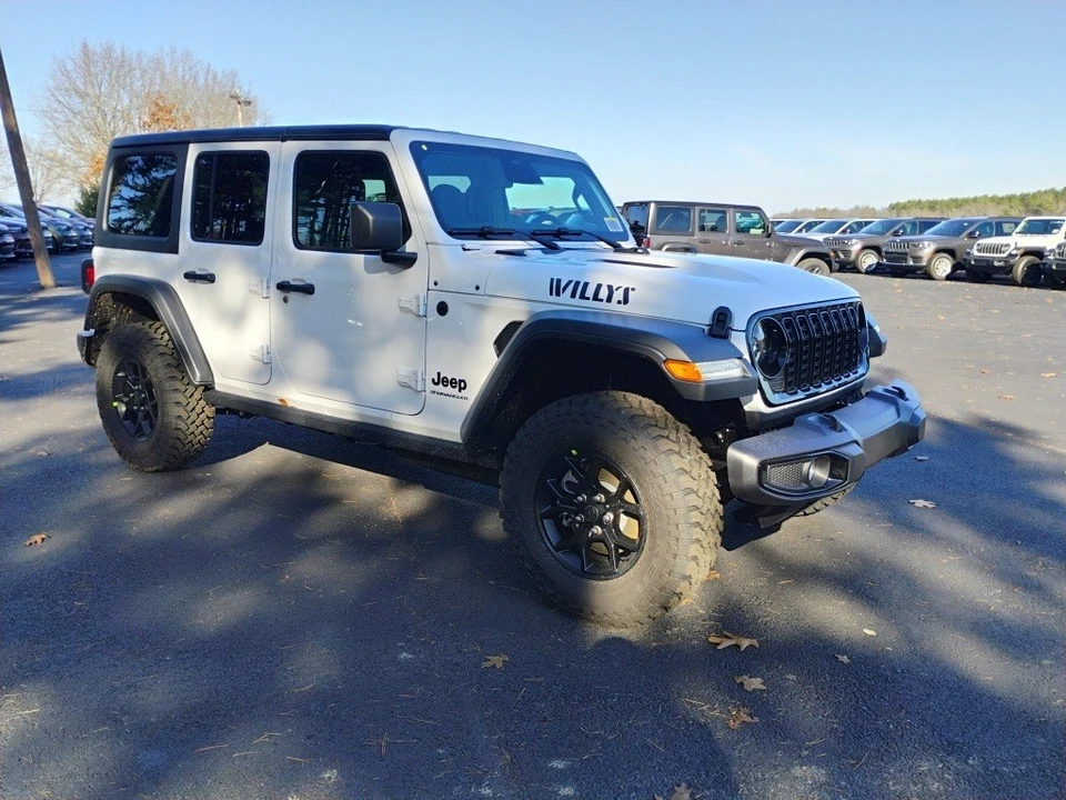 2026 Jeep JL Wrangler - Image 3 of 12