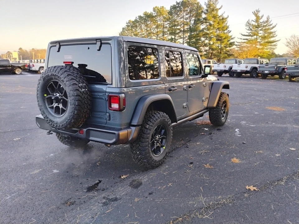 2026 Jeep JL Wrangler - Image 5 of 12