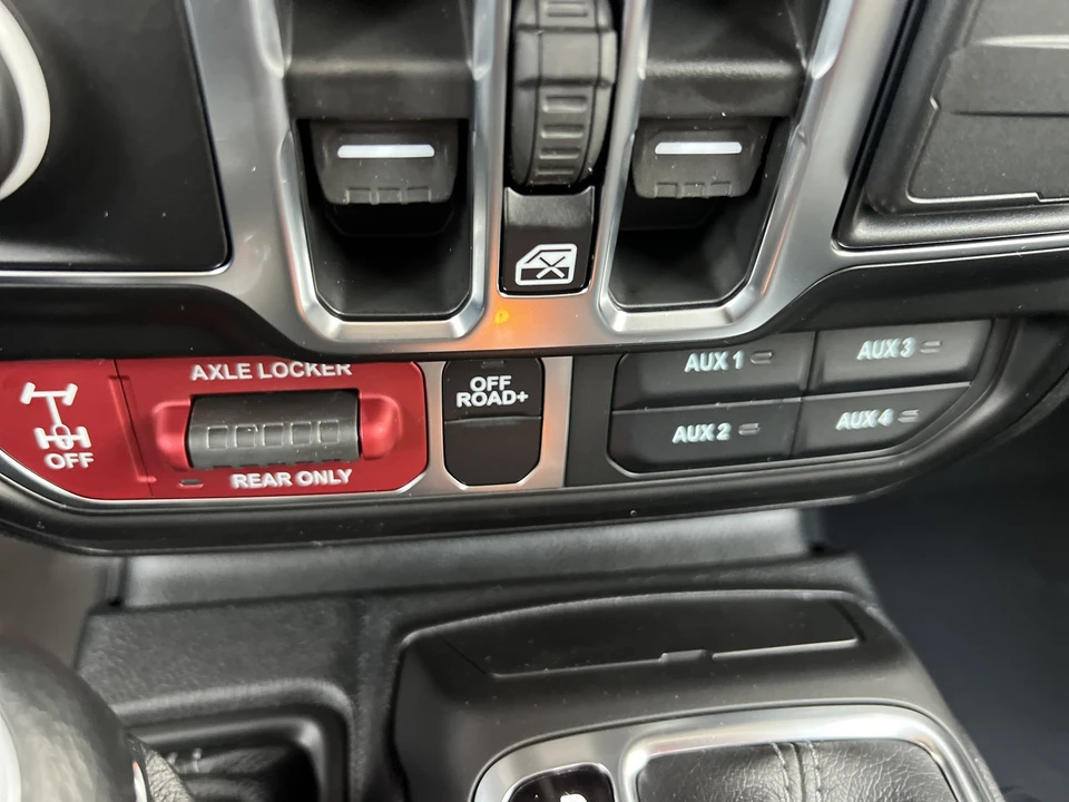 2026 Jeep JL Wrangler - Image 21 of 21