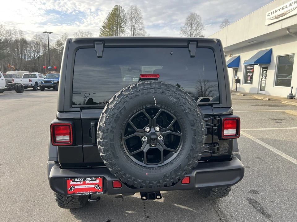 2026 Jeep JL Wrangler - Image 2 of 21