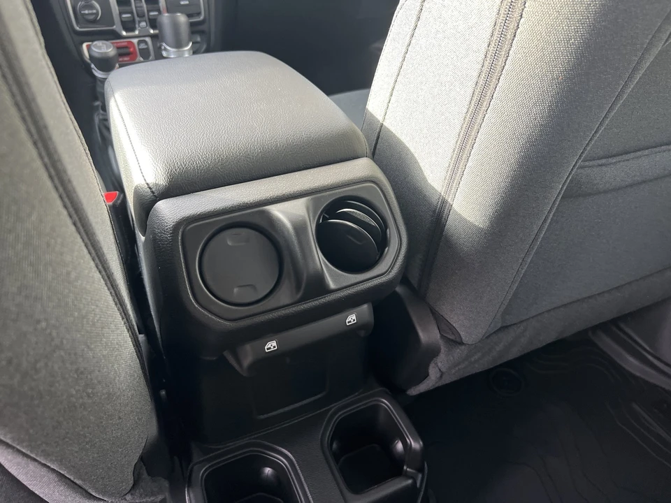 2026 Jeep JL Wrangler - Image 13 of 21