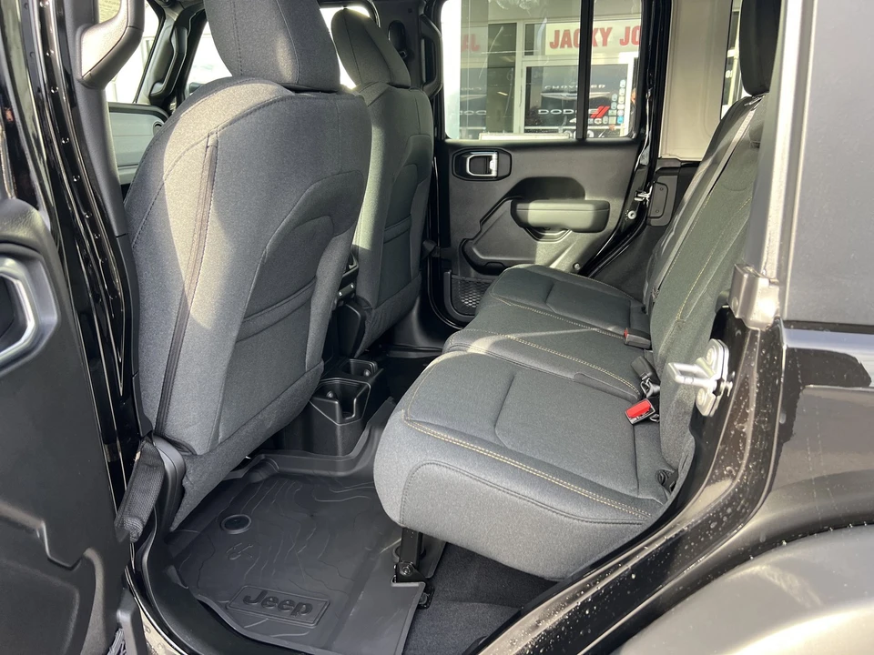 2026 Jeep JL Wrangler - Image 12 of 21