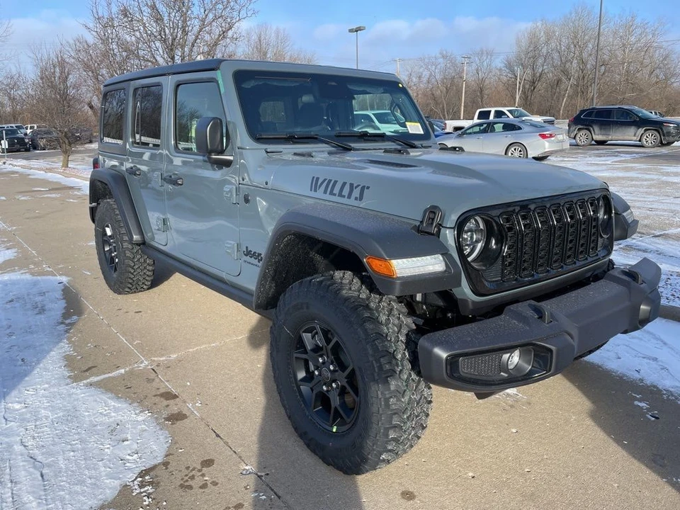 2026 Jeep JL Wrangler - Image 2 of 11