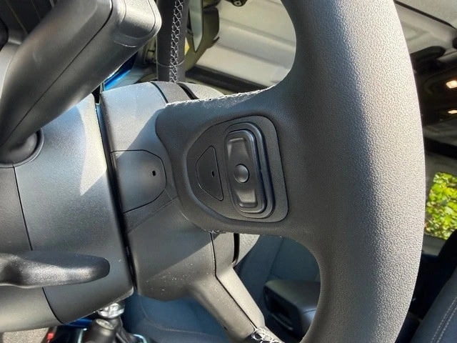2026 Jeep JL Wrangler - Image 14 of 21