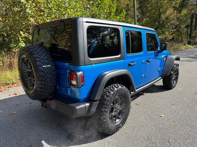 2026 Jeep JL Wrangler - Image 7 of 21