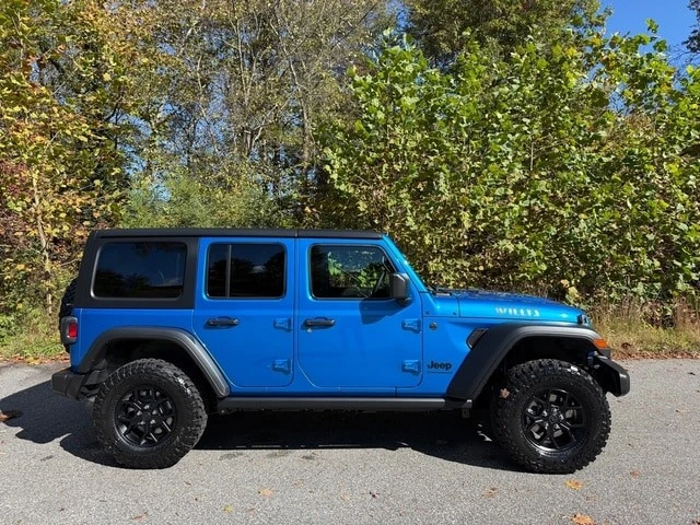 2026 Jeep JL Wrangler - Image 6 of 21