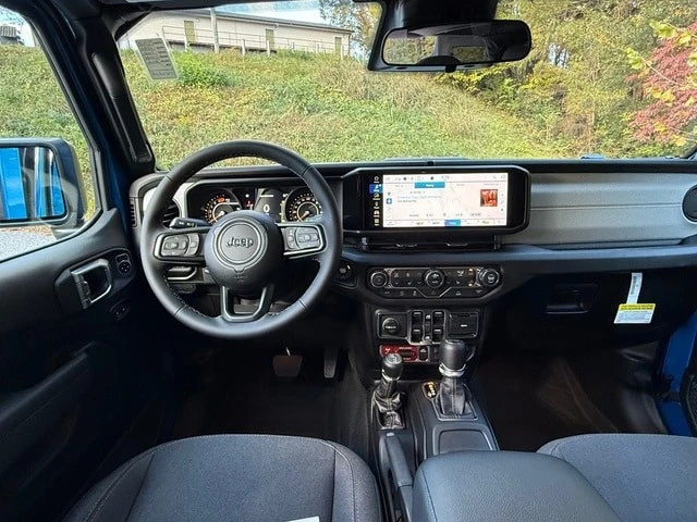 2026 Jeep JL Wrangler - Image 11 of 21