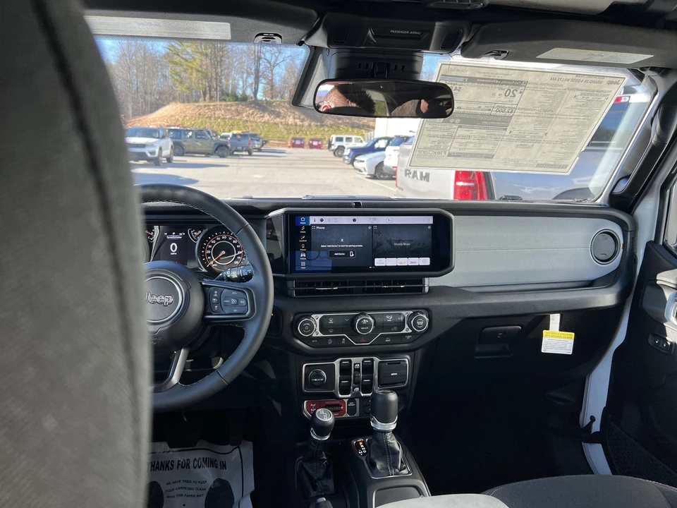 2026 Jeep JL Wrangler - Image 13 of 21