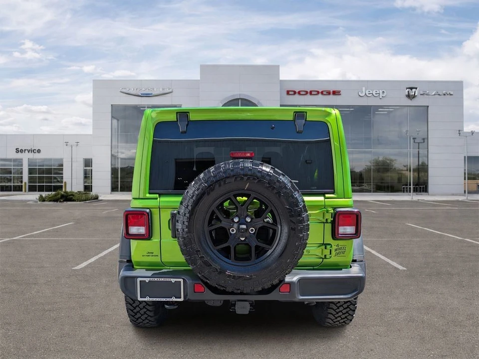 2026 Jeep JL Wrangler - Image 4 of 31