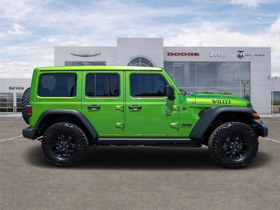 2026 Jeep JL Wrangler - Image 6 of 31