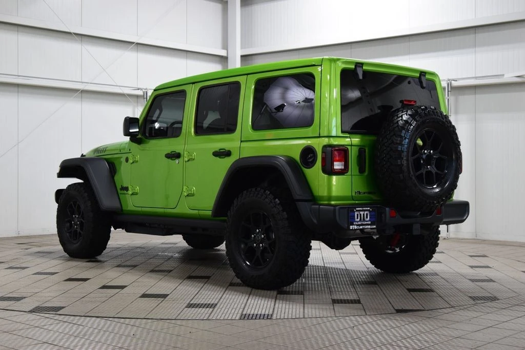 2026 Jeep JL Wrangler - Image 5 of 31