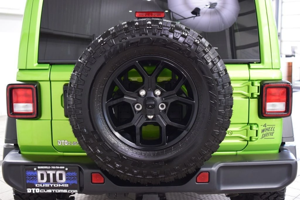2026 Jeep JL Wrangler - Image 24 of 31