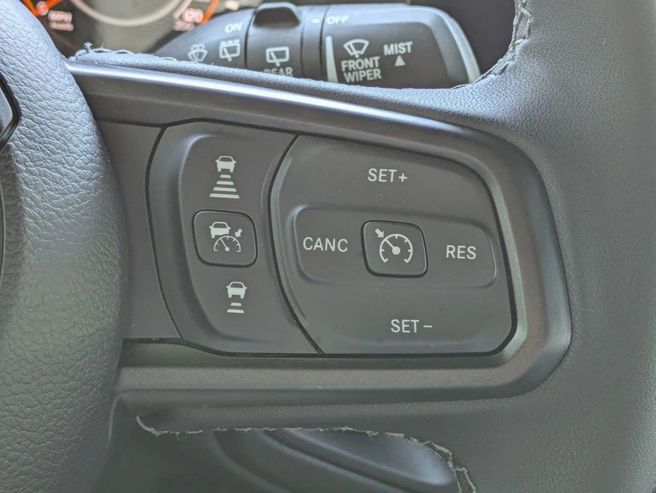 2026 Jeep JL Wrangler - Image 16 of 31