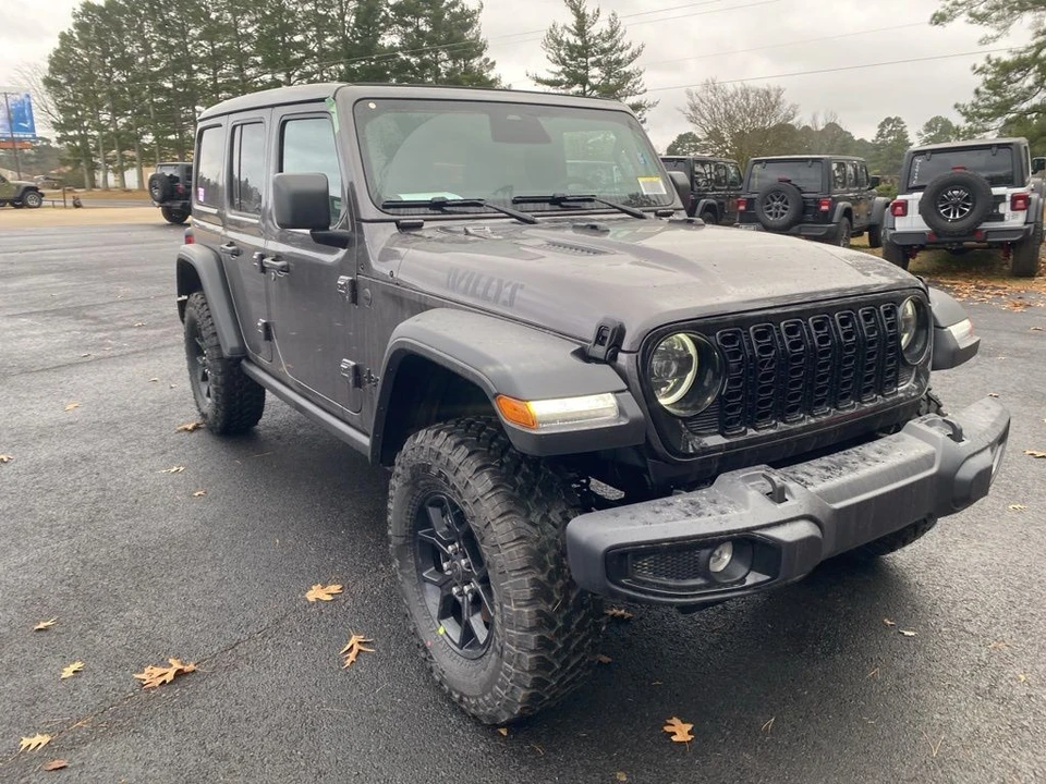 2026 Jeep JL Wrangler - Image 3 of 12