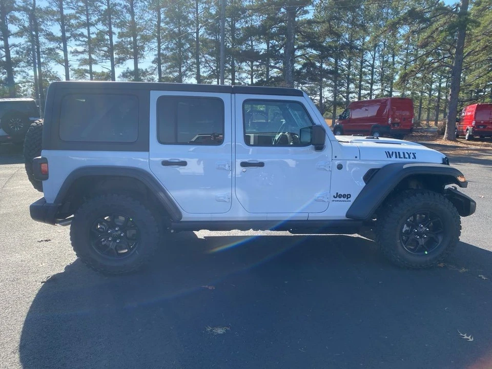 2026 Jeep JL Wrangler - Image 4 of 12