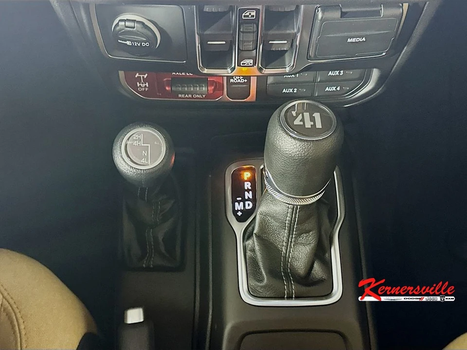 2026 Jeep JL Wrangler - Image 12 of 21