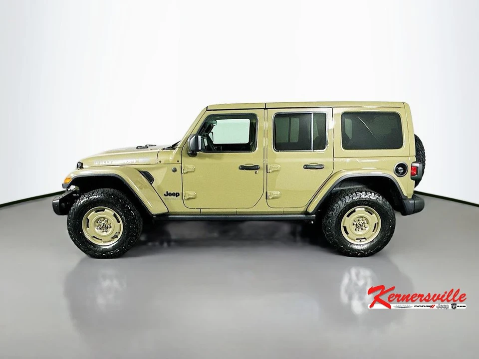 2026 Jeep JL Wrangler - Image 4 of 21