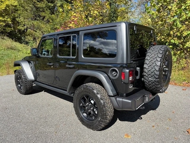 2026 Jeep JL Wrangler - Image 9 of 21