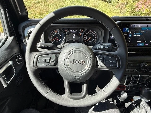 2026 Jeep JL Wrangler - Image 21 of 21