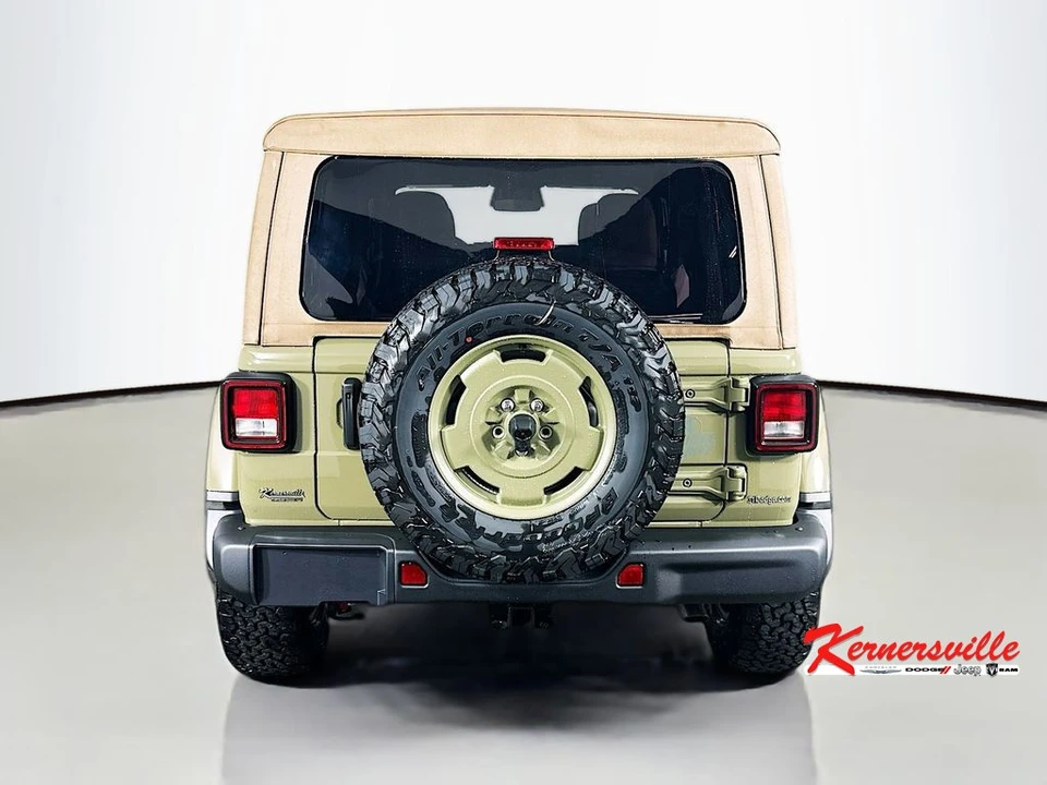 2026 Jeep JL Wrangler - Image 6 of 21