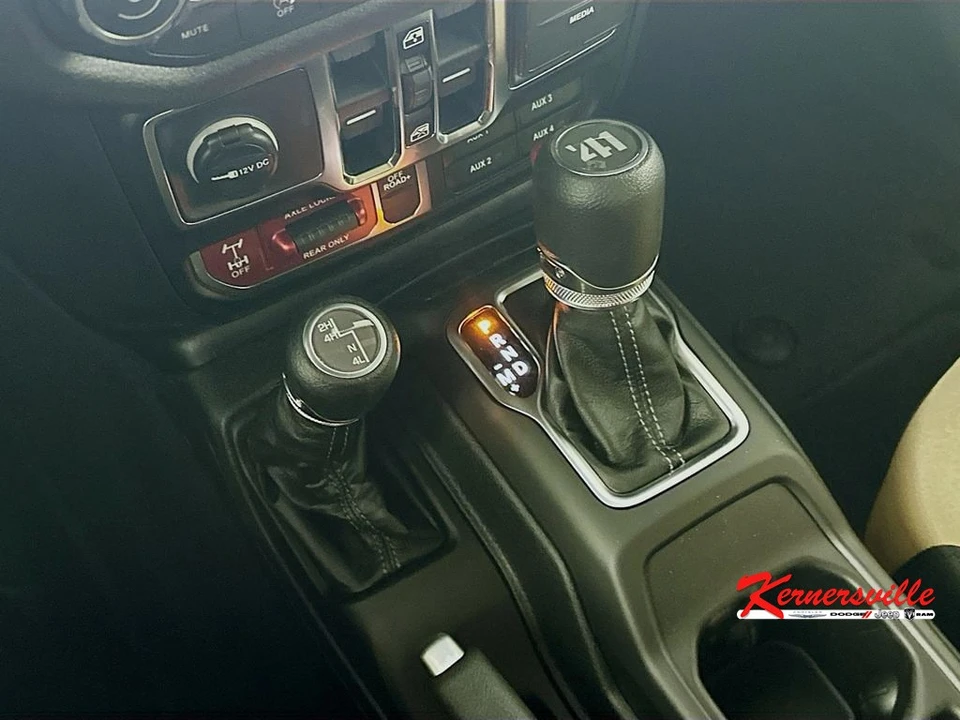 2026 Jeep JL Wrangler - Image 12 of 21