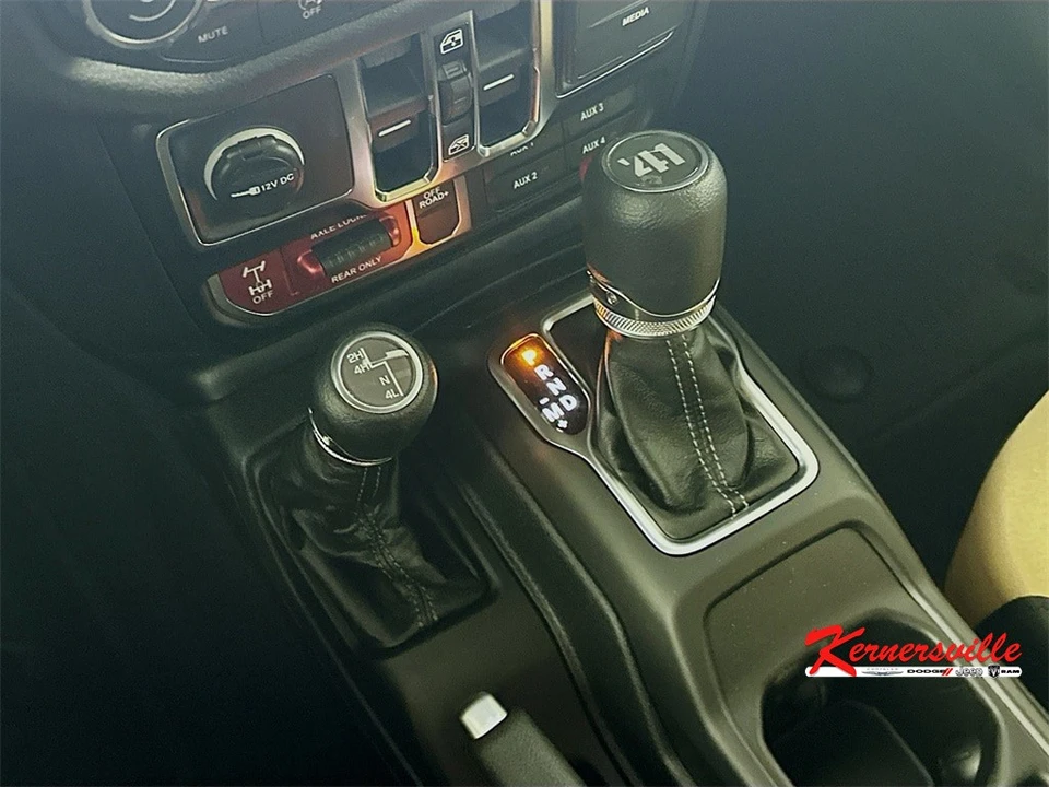 2026 Jeep JL Wrangler - Image 12 of 21