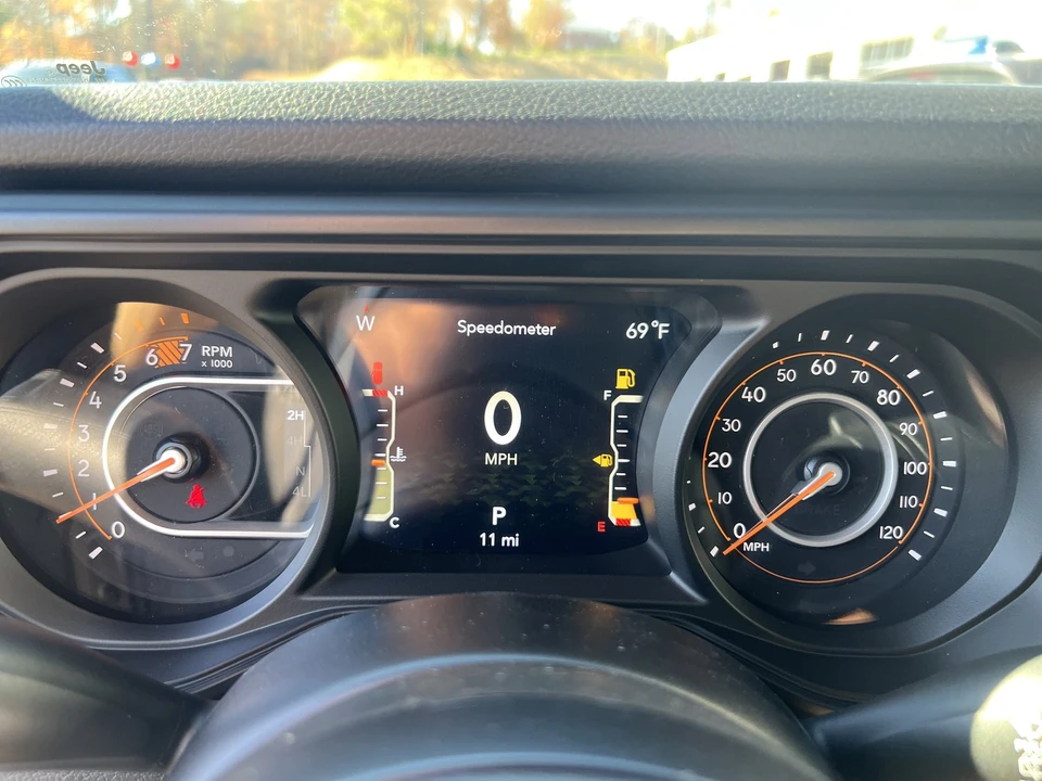 2026 Jeep JL Wrangler - Image 20 of 21