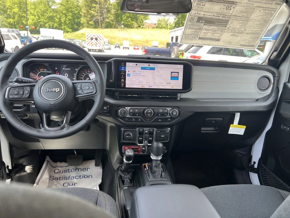 2026 Jeep JL Wrangler - Image 13 of 28