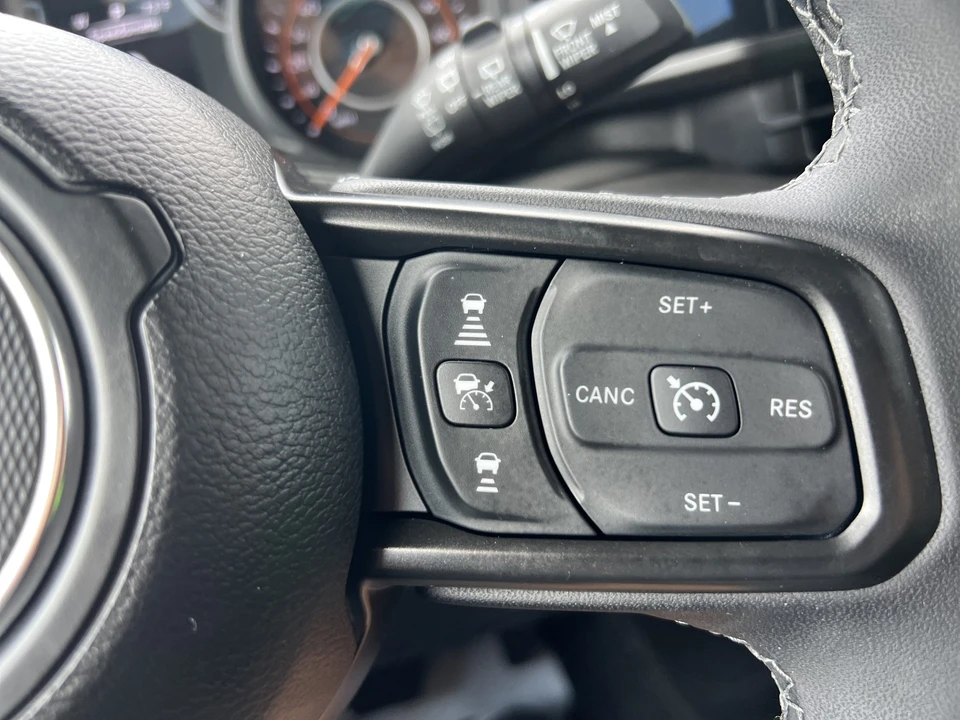 2026 Jeep JL Wrangler - Image 20 of 25
