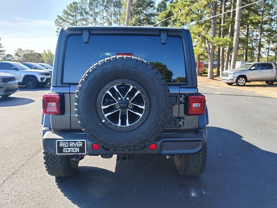 2026 Jeep JL Wrangler - Image 6 of 12