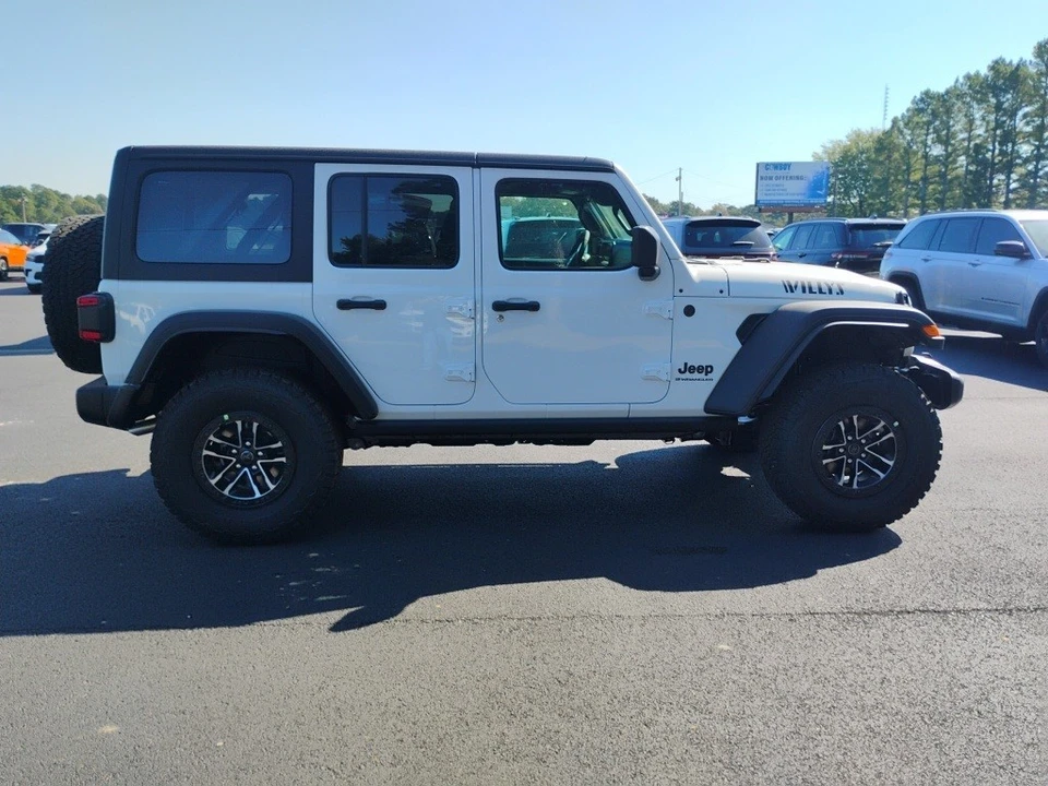 2026 Jeep JL Wrangler - Image 4 of 12