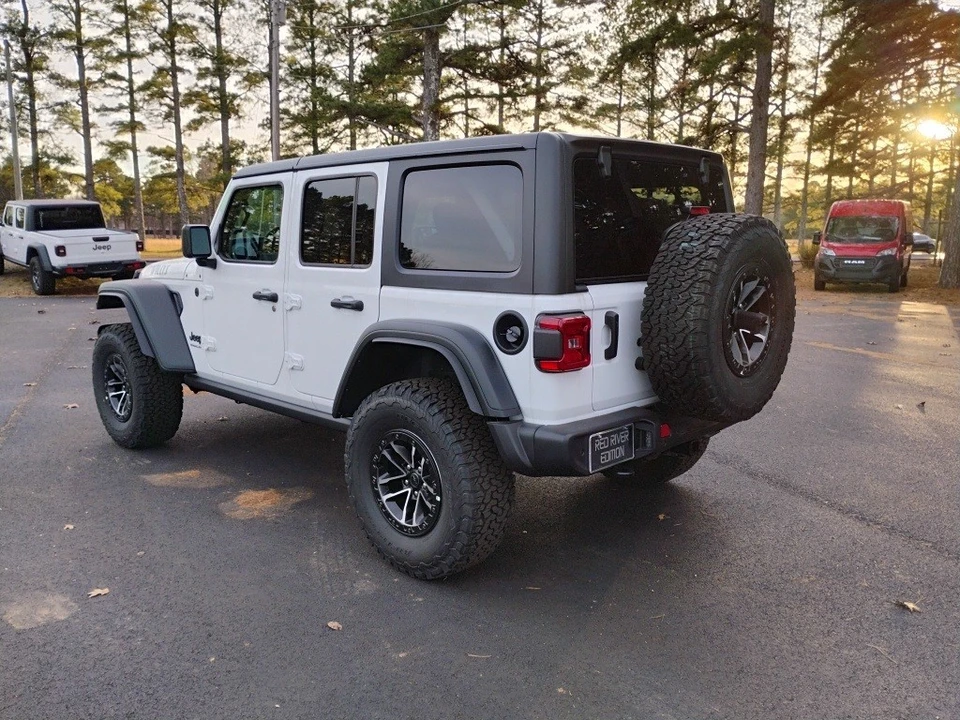 2026 Jeep JL Wrangler - Image 7 of 12