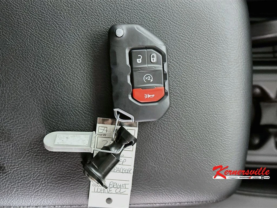 2026 Jeep JL Wrangler - Image 20 of 21
