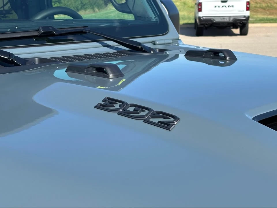 2026 Jeep JL Wrangler - Image 6 of 20