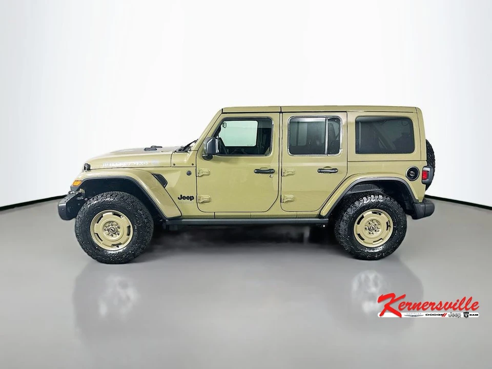 2026 Jeep JL Wrangler - Image 4 of 21