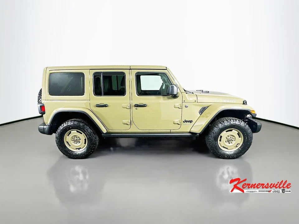 2026 Jeep JL Wrangler - Image 8 of 21
