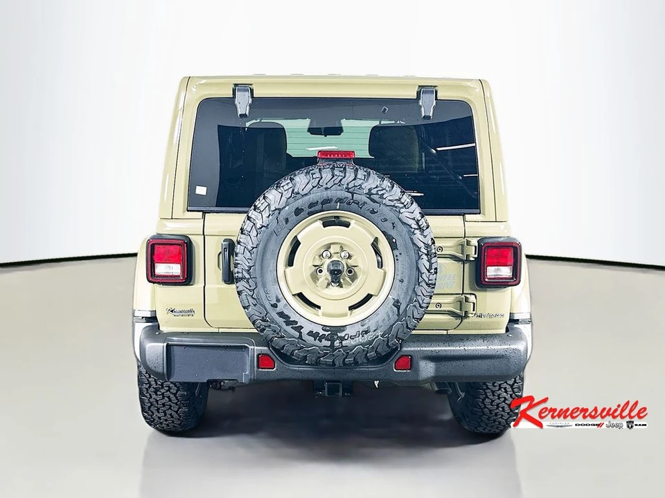 2026 Jeep JL Wrangler - Image 6 of 21