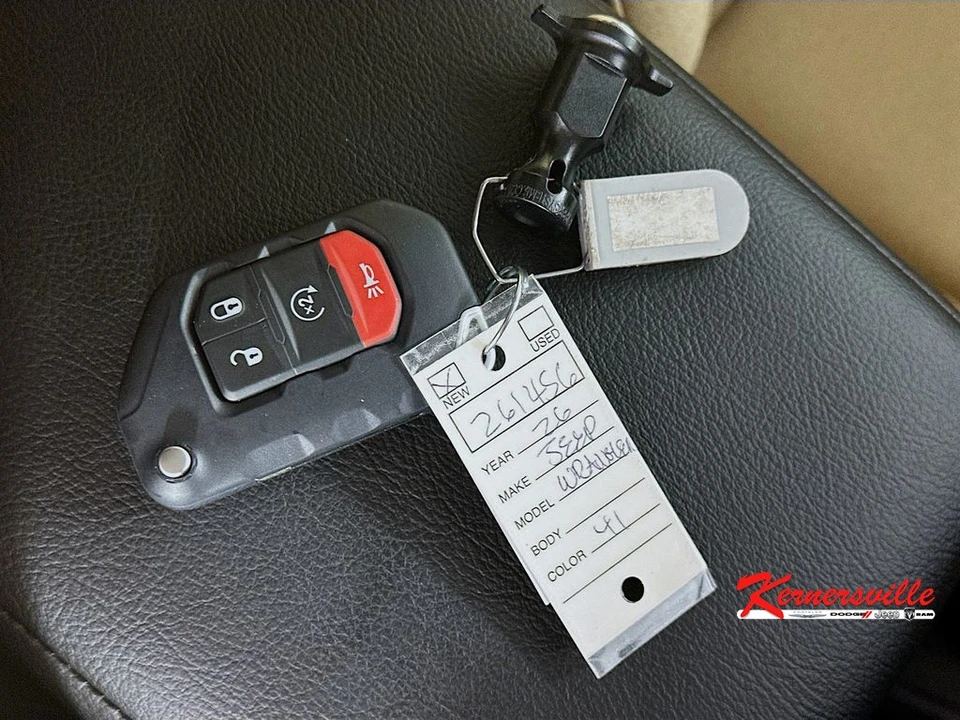 2026 Jeep JL Wrangler - Image 20 of 21