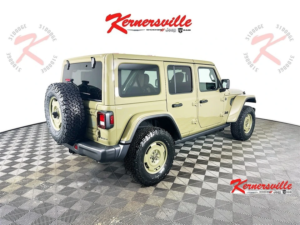 2026 Jeep JL Wrangler - Image 7 of 21