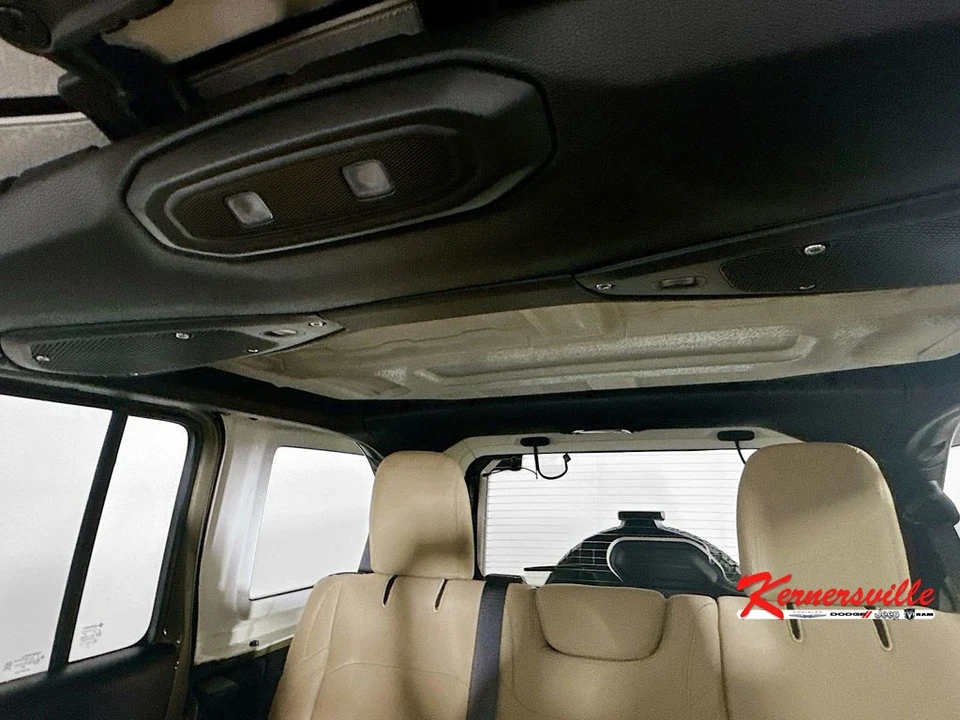 2026 Jeep JL Wrangler - Image 14 of 21