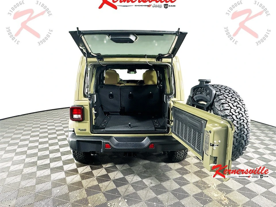 2026 Jeep JL Wrangler - Image 16 of 21