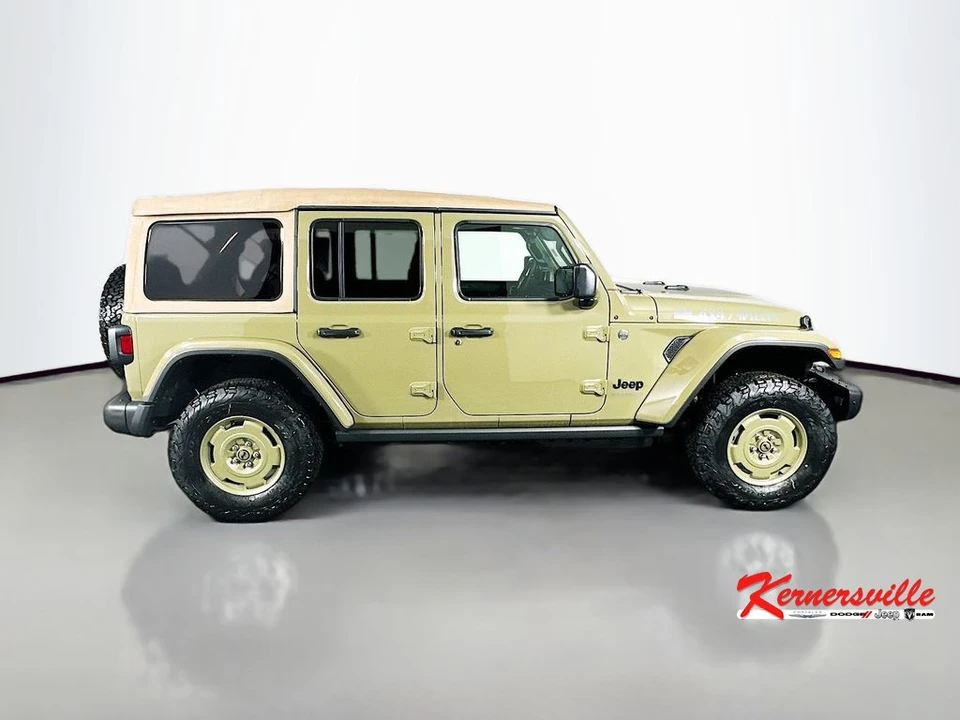 2026 Jeep JL Wrangler - Image 8 of 21
