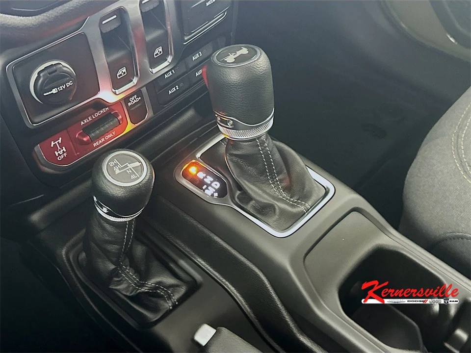 2026 Jeep JL Wrangler - Image 12 of 21